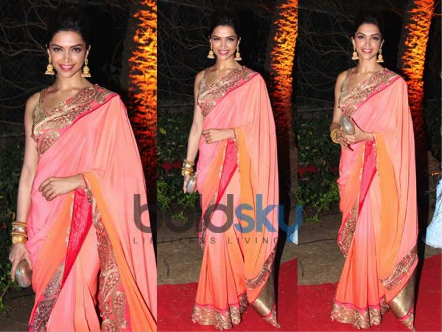 padukone-traditional-clothes-pink-peach-hues